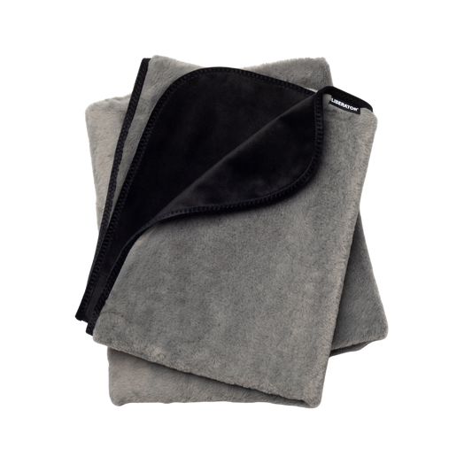 Fascinator Throw – Faux Fur