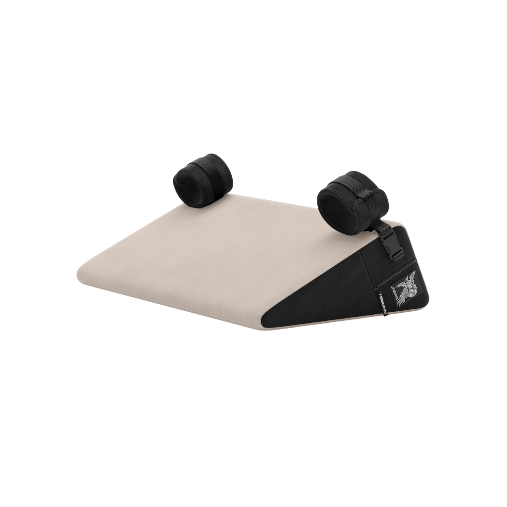 Wedge (Etiqueta Negra)