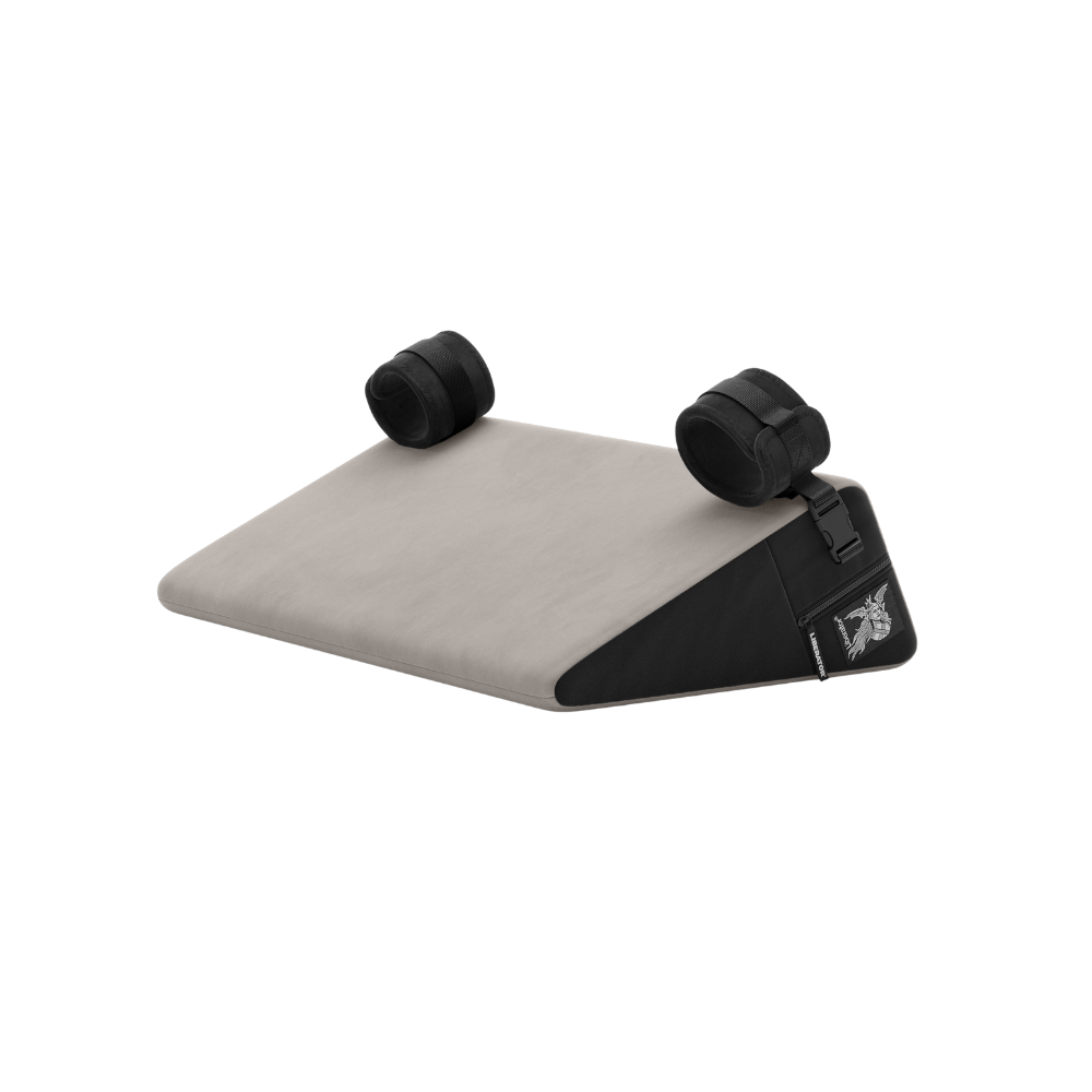 Wedge (Etiqueta Negra)